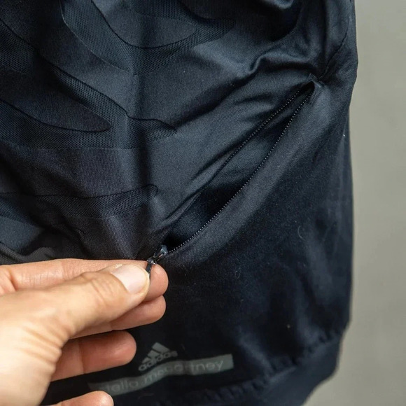 Stella McCartney Racerback - Picture 4 of 7